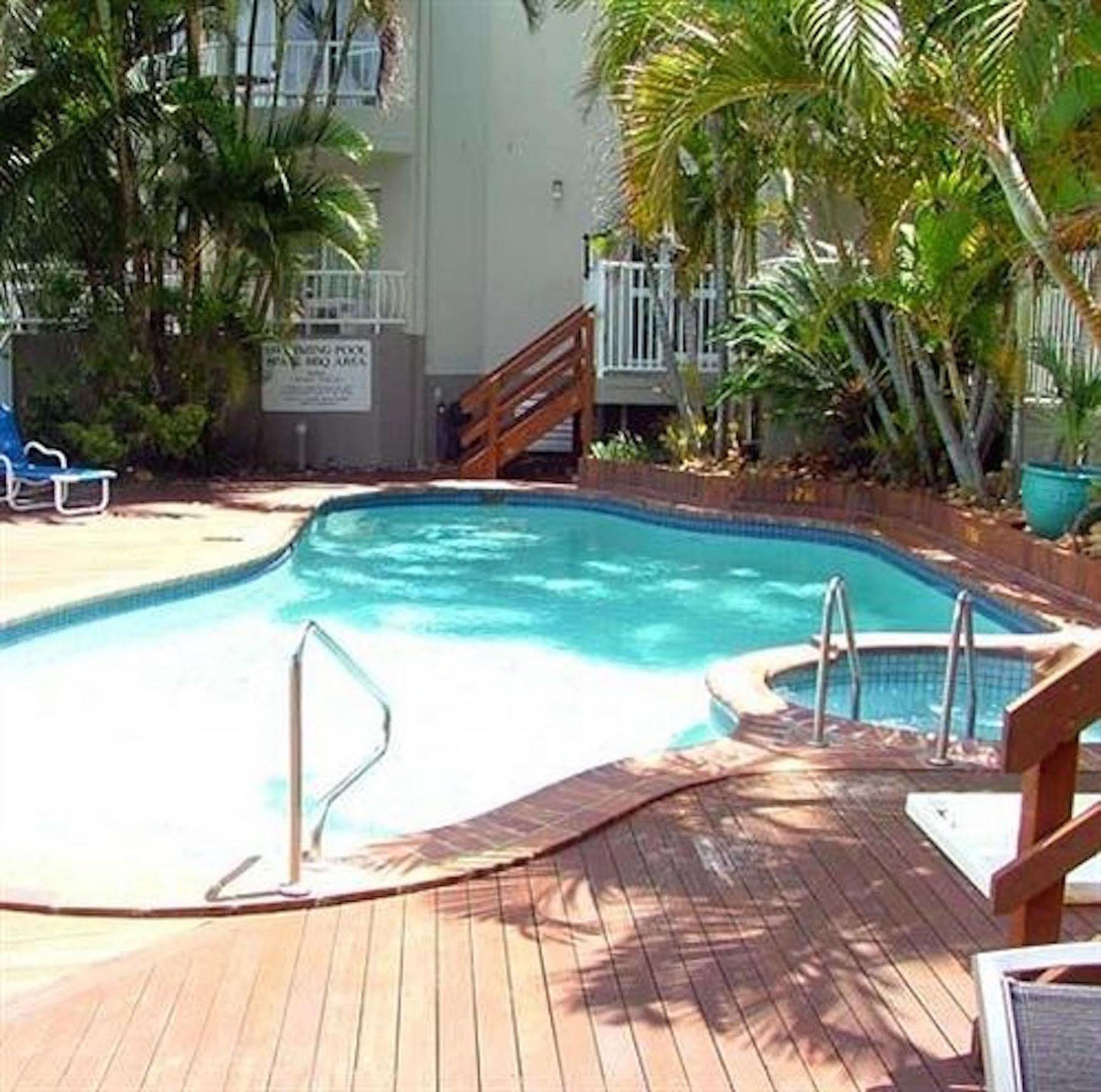 Surfers Del Rey Aparthotel Gold Coast Exterior photo